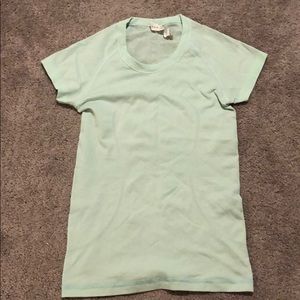 LULULEMON swiftly tech short sleeve